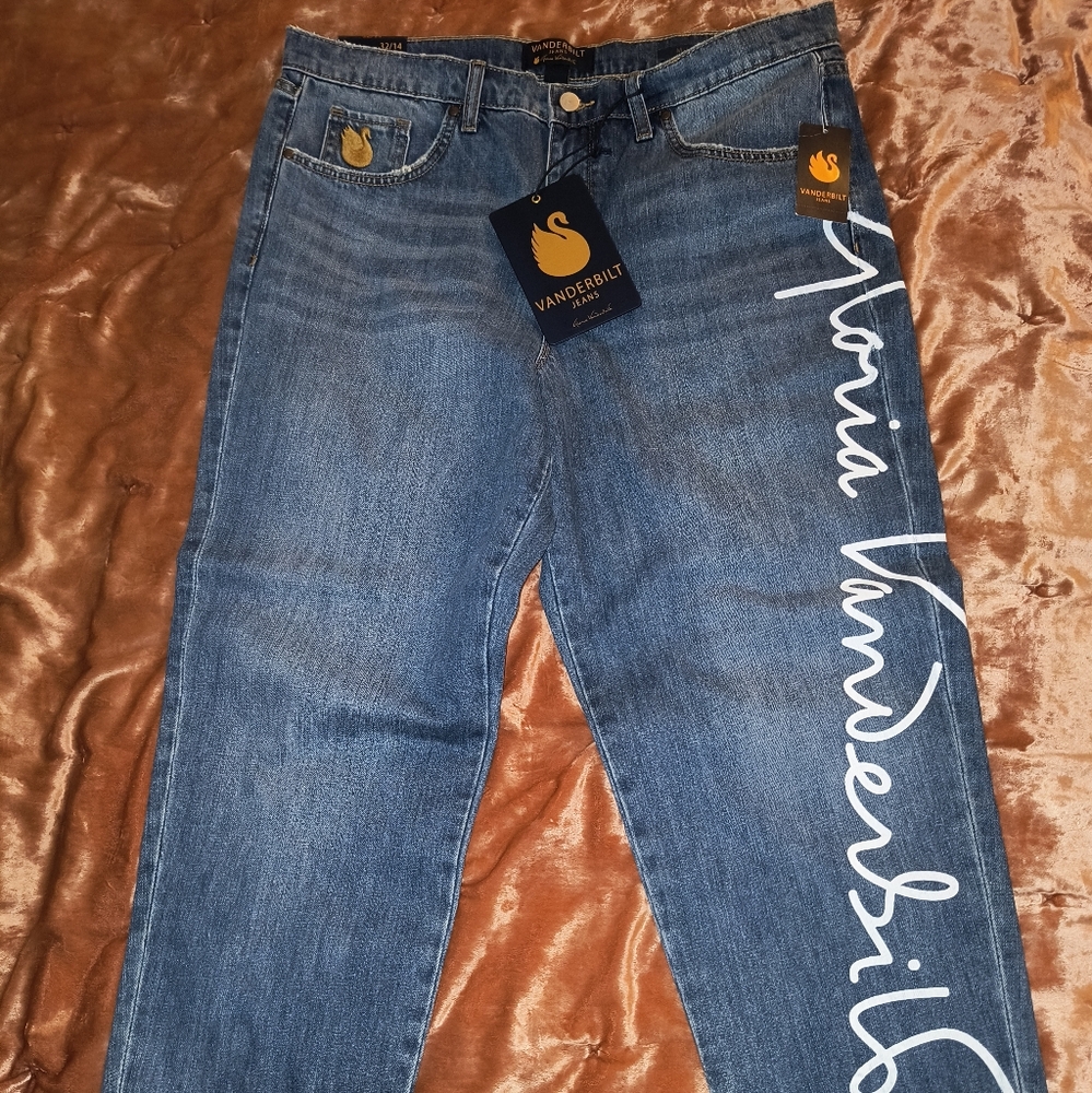 Gloria Vanderbilt Classic Blue Straight Leg Jeans